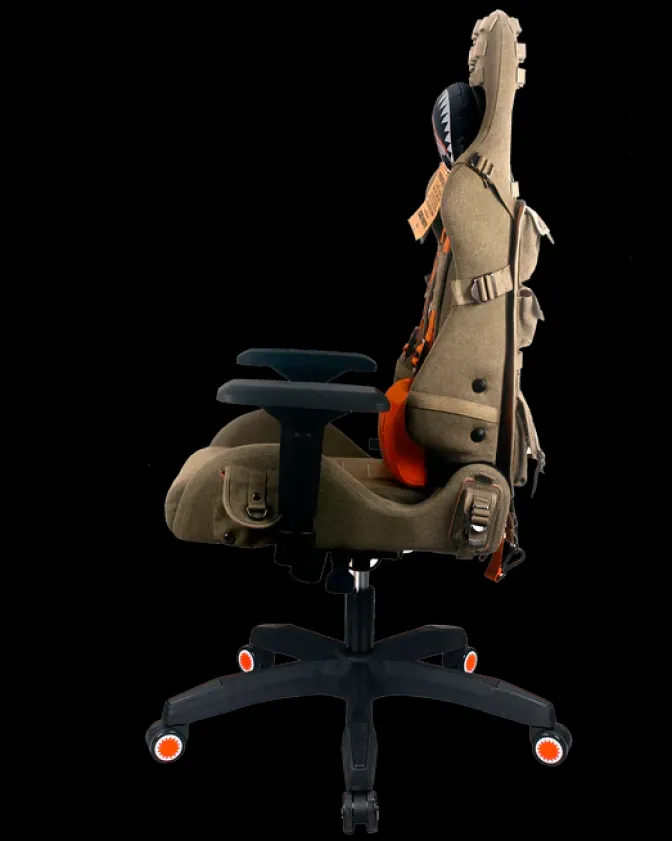 CALL OF DUTY READY FOR ACTION GAMING CHAIR