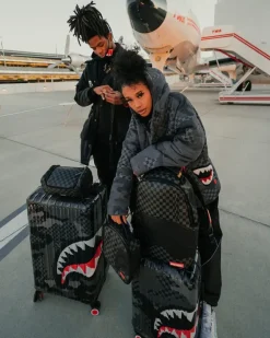 HENNY BLACK TOILETRY BAG