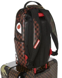JUNGLE PARIS 29.5u201d FULL-SIZE SHARKITECTURE LUGGAGE