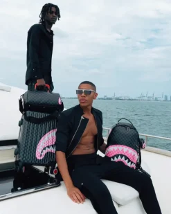 SHARKS IN CANDY BACKPACK (DLXV)