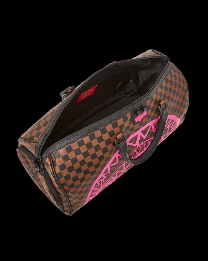 THE ARTISTS TOUCH DUFFLE